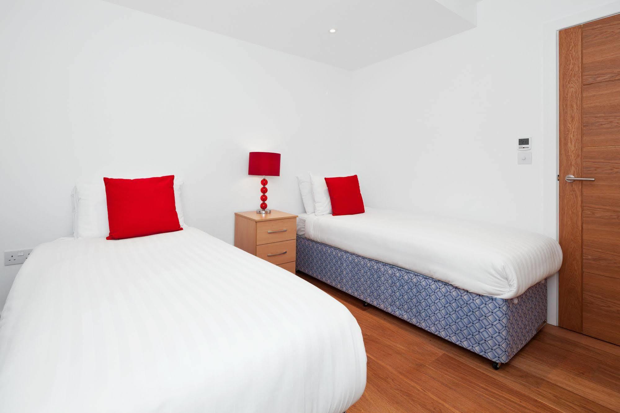 Apartmán Access West Kensington Londýn Exteriér fotografie